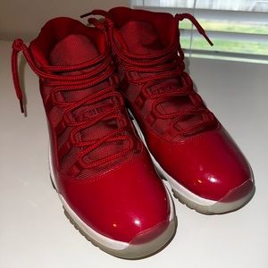 Men’s Nike Jordan 11 Win Like 96 Sneakers